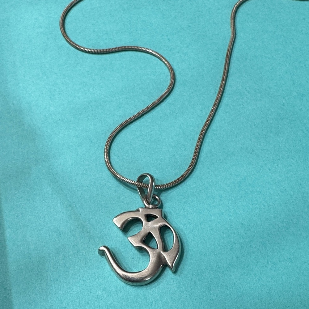 Silver Om Pendant Necklace